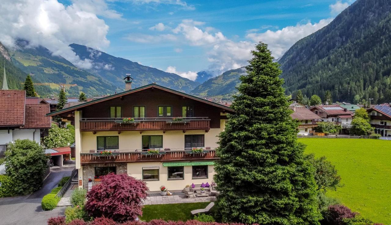 Gaestehaus Hornegger Otel Mayrhofen Dış mekan fotoğraf